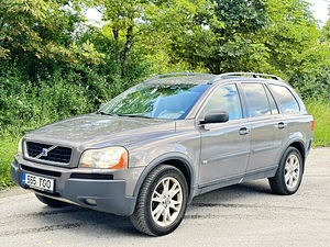 Volvo XC90 (2 фото из 8)