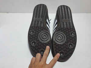 Продам Кроссовки adidas samba (1 фото из 7)