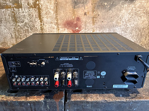 Onkyo TX-8222 стереоресивер (2 фото из 3)