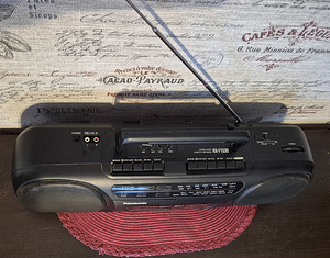 Retro 90s Panasonic raadio duubel kassett makk aux in (2 foto / 2)