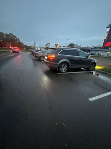 Продам или обменяю Audi Q7 2011 (2 фото из 10)