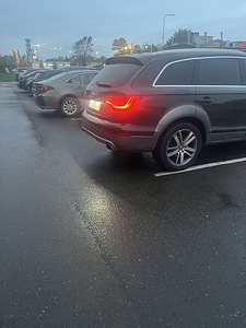 Продам или обменяю Audi Q7 2011 (4 фото из 10)