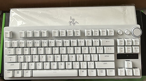 Razer Huntsman V3 Pro TKL белая (1 фото из 1)
