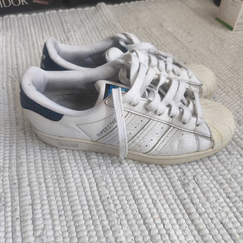 Adidas Superstar