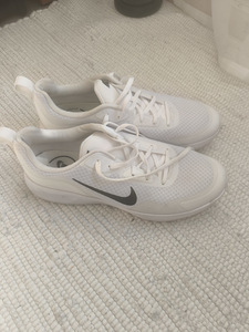 Nike р.44 (1 фото из 2)