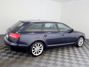Audi A6 Comfortline Facelift ATM 2.0 TDI 125kW (3 фото из 7)