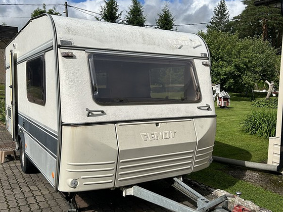 Müüa ratastel maja FENDT