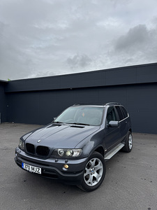 BMW x5 3.0 135 кВт (2 фото из 13)