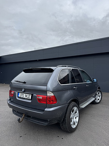 BMW x5 3.0 135 кВт (3 фото из 13)