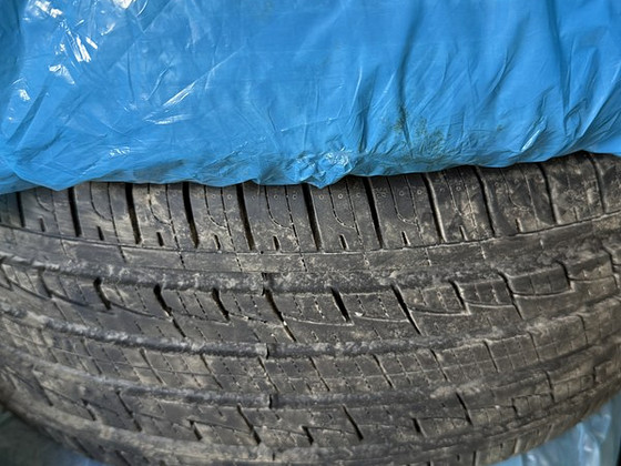 Müüakse M+S rehvid (2 nädalat kasutatud) 265/60R18 11