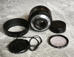 AF-S Nikkor 35 mm 1:1.8G (3 фото из 3)