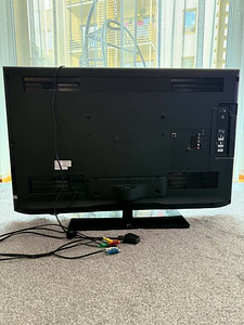 Sony LCD-телевизор 40" (1 фото из 2)