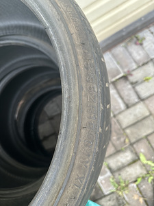 Летние шины 215/35 R18 (1 фото из 3)