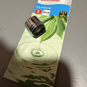 Водосберегающий аэратор Honeycomb M18