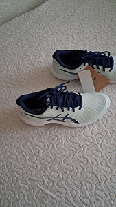 Uued Asics Gel Game 9 tossud 41,5 / 26 cm (2 foto / 6)