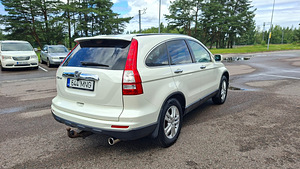 Продаётся Honda Crv, 2010 г., бензин LPG, автомат (4 фото из 15)