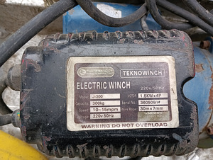 Эл. лебедка 220 V. (2 фото из 3)