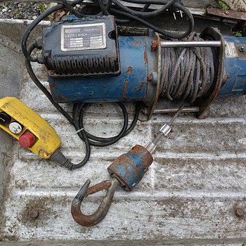 Эл. лебедка 220 V.