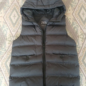 ZARA vest kaputsiga