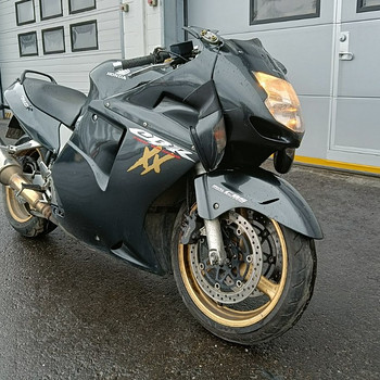 Honda cbr 1100xx