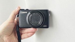 Цифровая камера Canon PowerShot G7 X, чёрная, б/у (1 фото из 7)