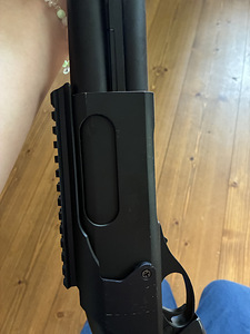 Airsoft pumppüss GBB (Golden Eagle) (7 foto / 10)