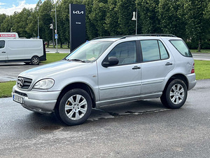 MERCEDES-BENZ ML 270 CDI (1 фото из 10)