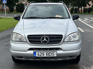 MERCEDES-BENZ ML 270 CDI (3 фото из 10)