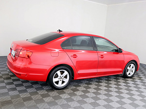 Volkswagen Jetta Comfortline ATM 1.6 TDI 77kW (3 фото из 7)