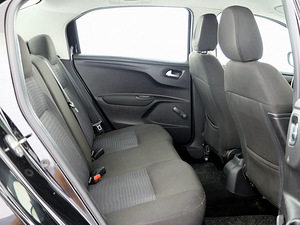 Peugeot 301 Comfort 1.2 53kW (7 фото из 7)
