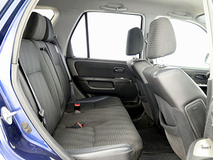 Honda CR-V Elegance 4x4 2.0 110kW (7 фото из 7)