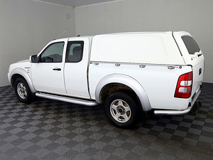 Ford Ranger Comfort 4x4 2.5 TDCi 105kW (4 фото из 8)