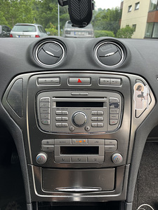 Ford Mondeo 4 1.8 TDCi 92 кВт (7 фото из 14)