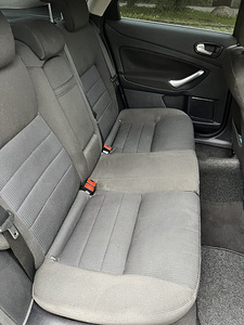 Ford Mondeo 4 1.8 TDCi 92 кВт (12 фото из 14)
