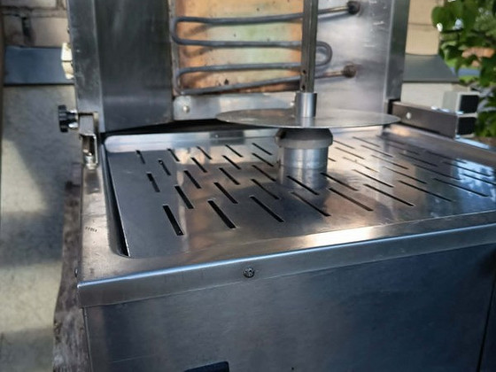 Professionaalne elektriline kebabigrill GR60F 5800W 380–415V