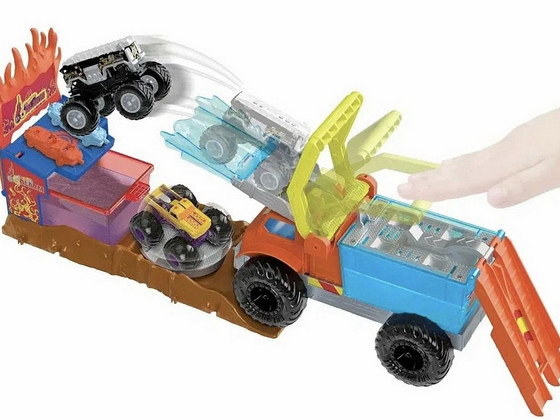 Трек hot wheels