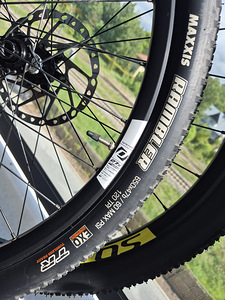 Комплект колёс 27.5" для горного велосипеда, в хорошем состоянии. Boost 15x110 a... (4 фото из 5)