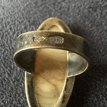 Hõbedast sõrmus prooviga 875