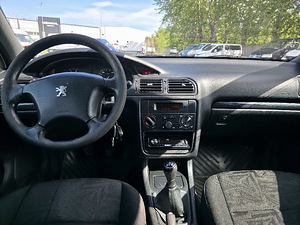 Peugeot 406 Facelift 1.7 85kW (5 фото из 7)