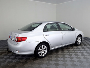 Toyota Corolla Linea Sol LPG ATM 1.6 91kW (3 фото из 8)