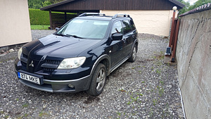 Mitsubishi Outlander (2 фото из 7)