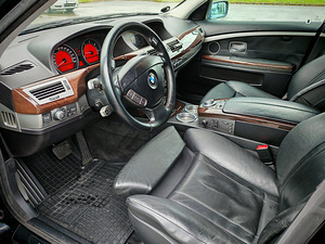 2006 BMW 730 E65 3.0 170 кВт (13 фото из 15)