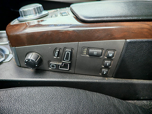 2006 BMW 730 E65 3.0 170 кВт (14 фото из 15)
