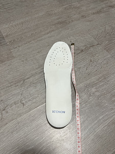 Moncler Leave No Trace meeste tossud, suurus 44, originaal (4 foto / 8)