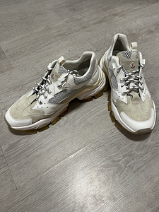 Moncler Leave No Trace meeste tossud, suurus 44, originaal (1 foto / 8)