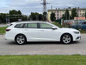 OPEL INSIGNIA SPORTS TOURER (5 фото из 10)