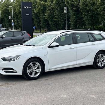 OPEL INSIGNIA SPORTS TOURER