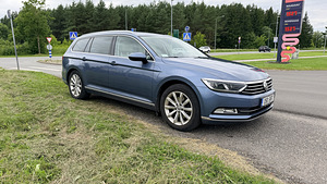Volkswagen Passat 2015 2.0 TDI BlueMotion (1 фото из 9)