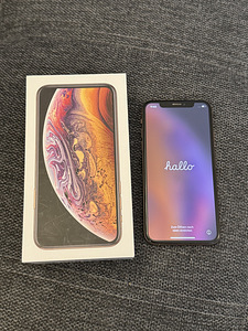 iPhone XS (1 foto / 3)