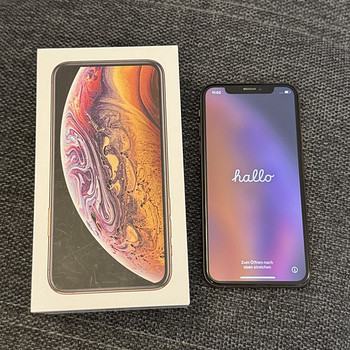 iPhone XS